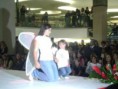 /album/desfile%20inaugura%c3%a7%c3%a3o%20loja%20da%20anahi/pulguita-na-loja-da-tiititi-21-jpg/